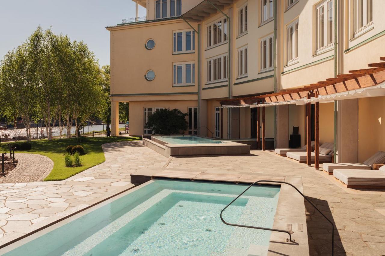 Ad Astra By Elite - Hotel, Spa & Resort Sodertalje Bagian luar foto