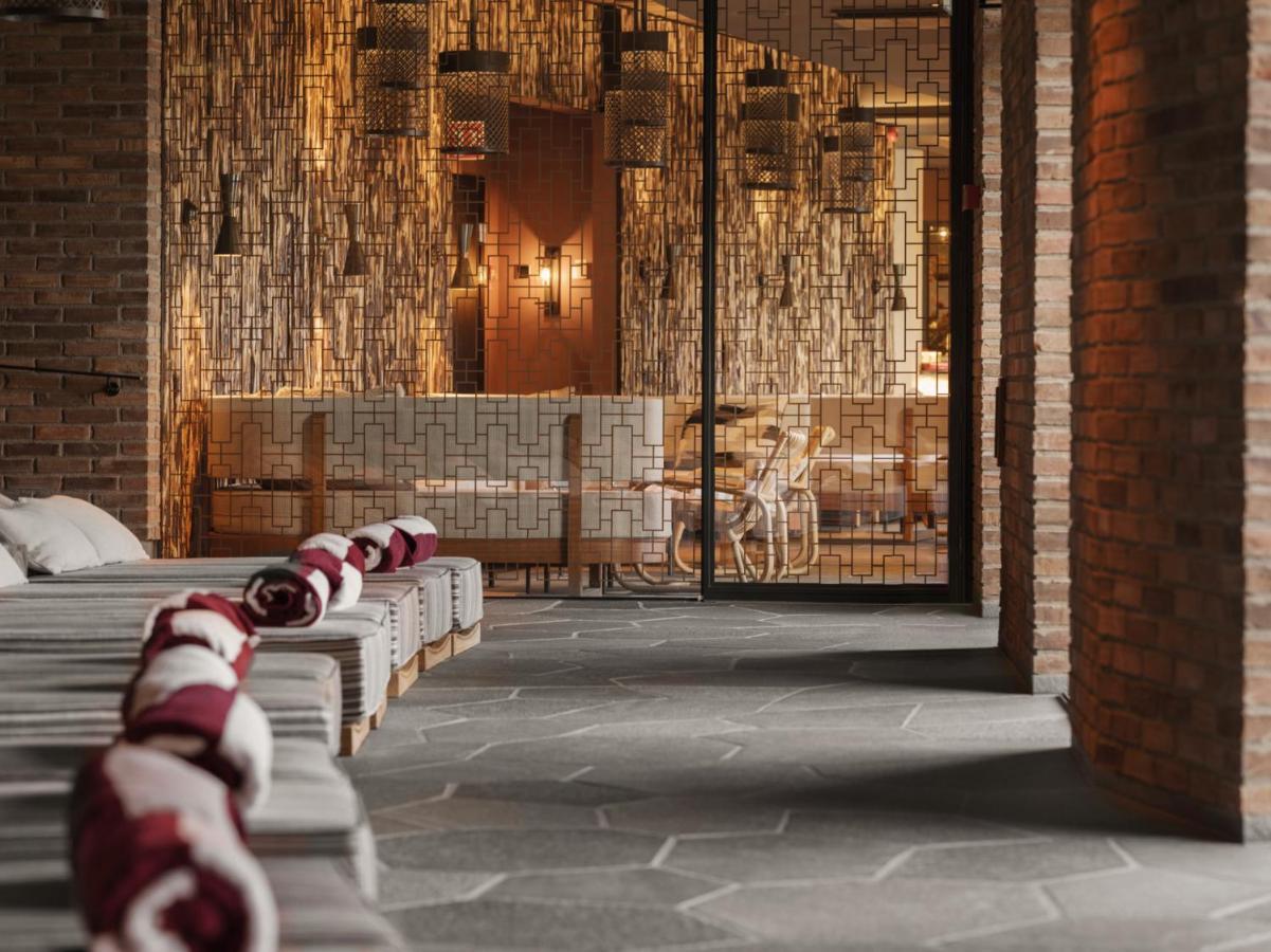 Ad Astra By Elite - Hotel, Spa & Resort Sodertalje Bagian luar foto