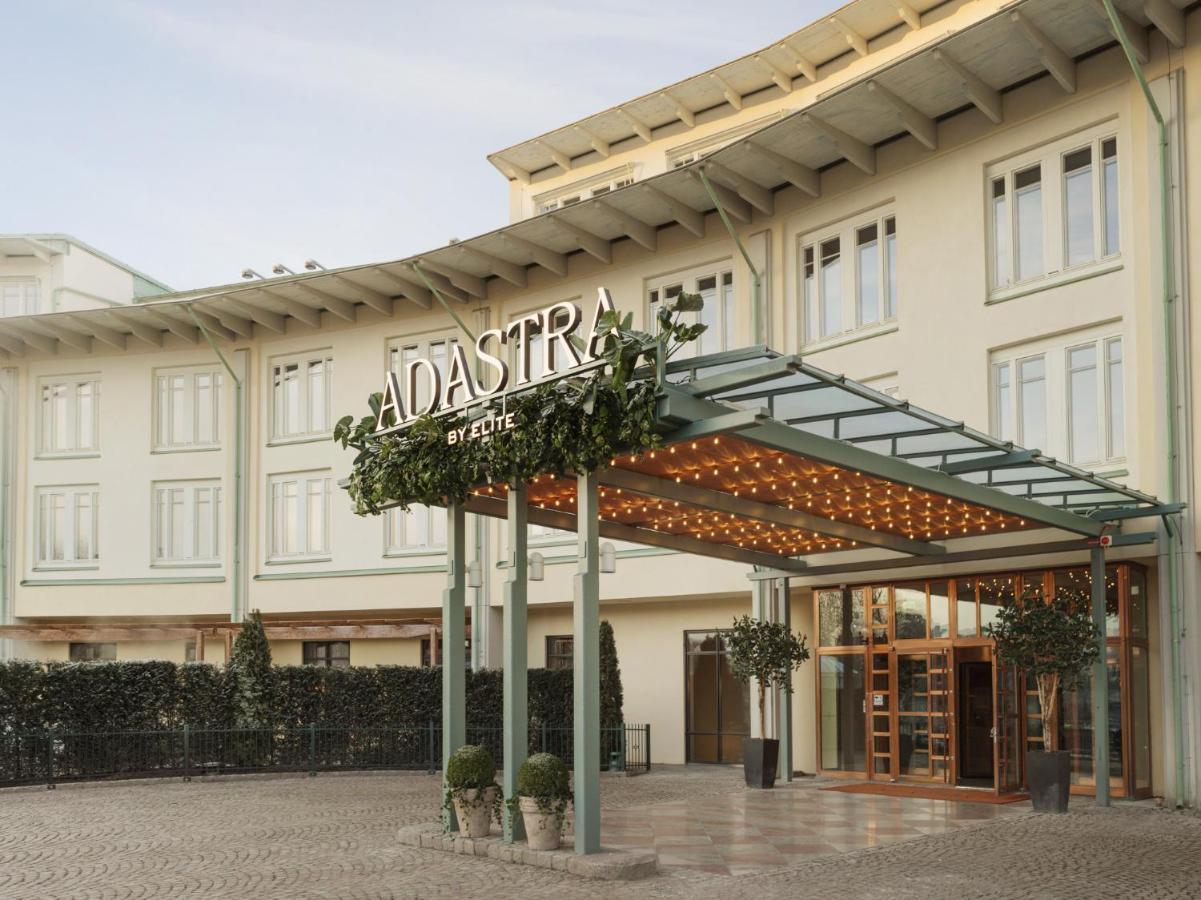 Ad Astra By Elite - Hotel, Spa & Resort Sodertalje Bagian luar foto